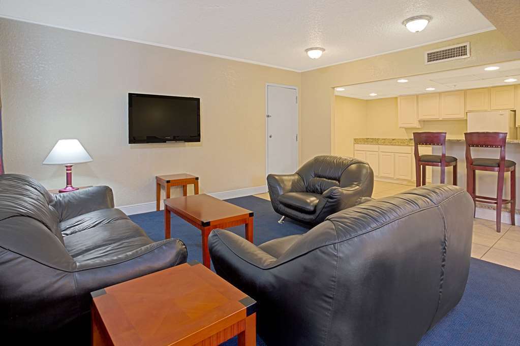 Days Inn & Suites By Wyndham Clermont Pokój zdjęcie