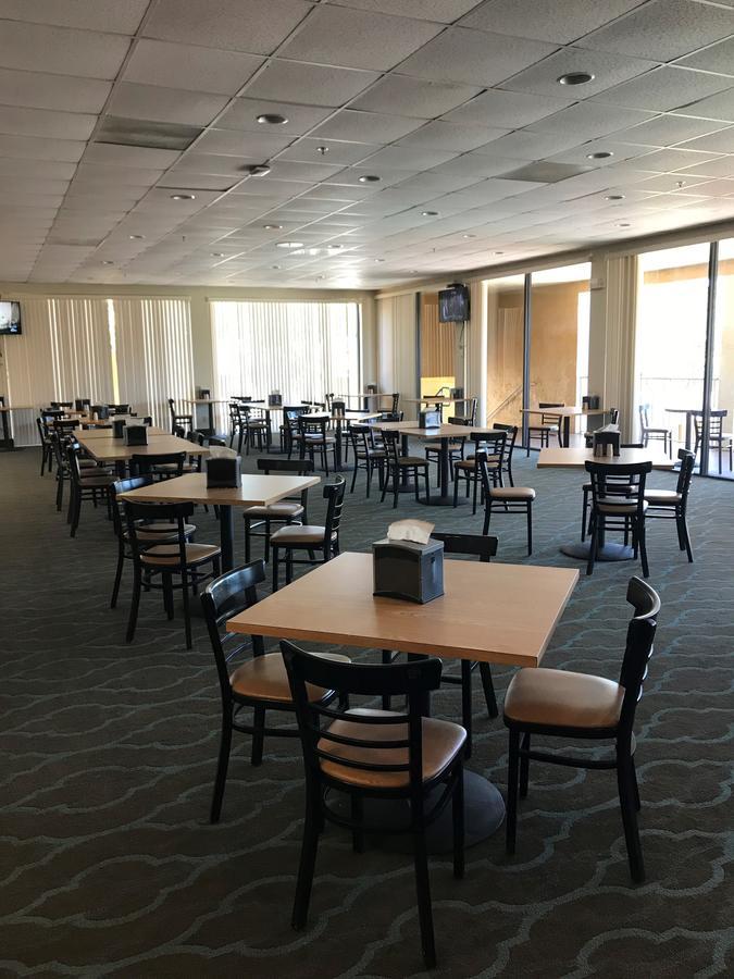 Days Inn & Suites By Wyndham Clermont Zewnętrze zdjęcie